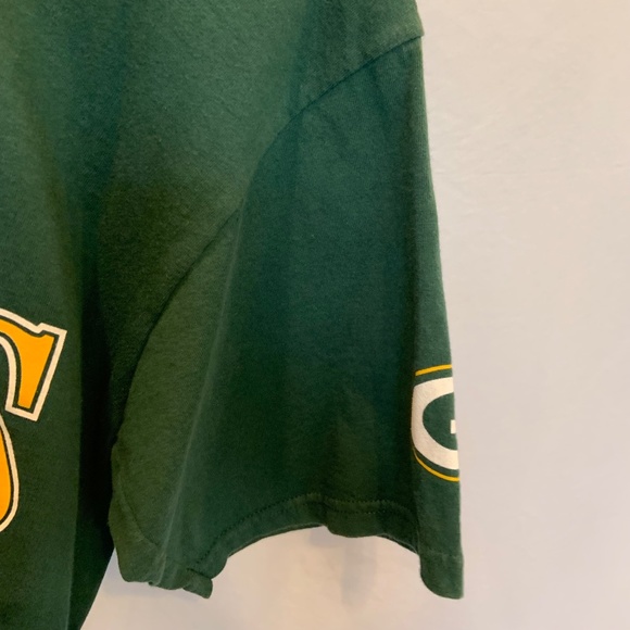Vintage Lee Sport Green Bay Packers NFL Logo Graphic Tee Size L - Picture 5 of 13